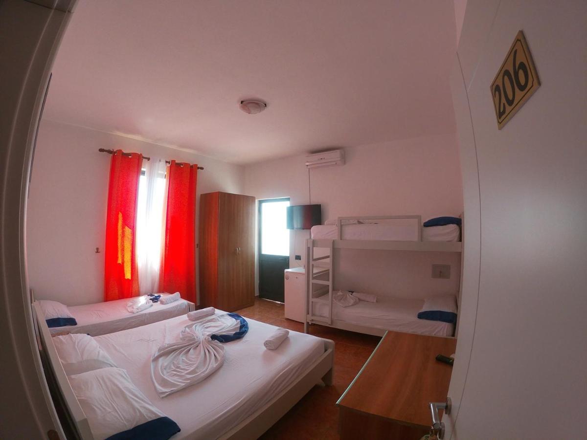 Hotel Bolonja Shengjin Ngoại thất bức ảnh