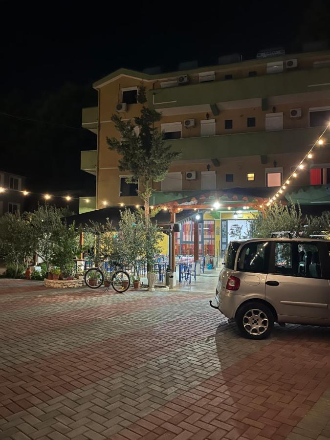 Hotel Bolonja Shengjin Ngoại thất bức ảnh