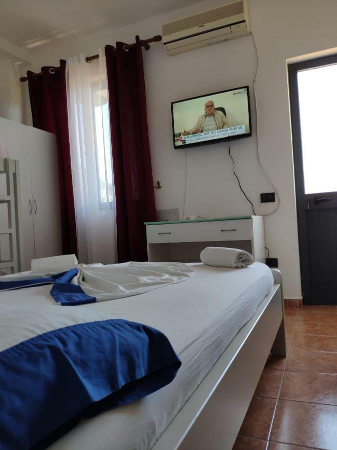 Hotel Bolonja Shengjin Ngoại thất bức ảnh